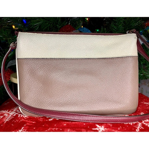 Kate Spade ‘Leila’ Tri-Color Leather Triple Gusset Crossbody - Picture 2 of 4